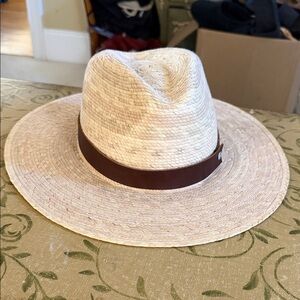 Women’s Straw Fedora Hat with Brown Leather Band-NWT-sz L